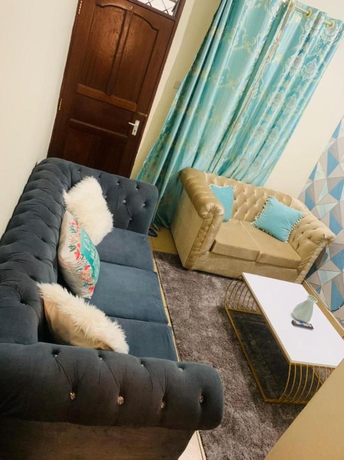 Lux Suites Bamburi Furnished Apartments Екстериор снимка