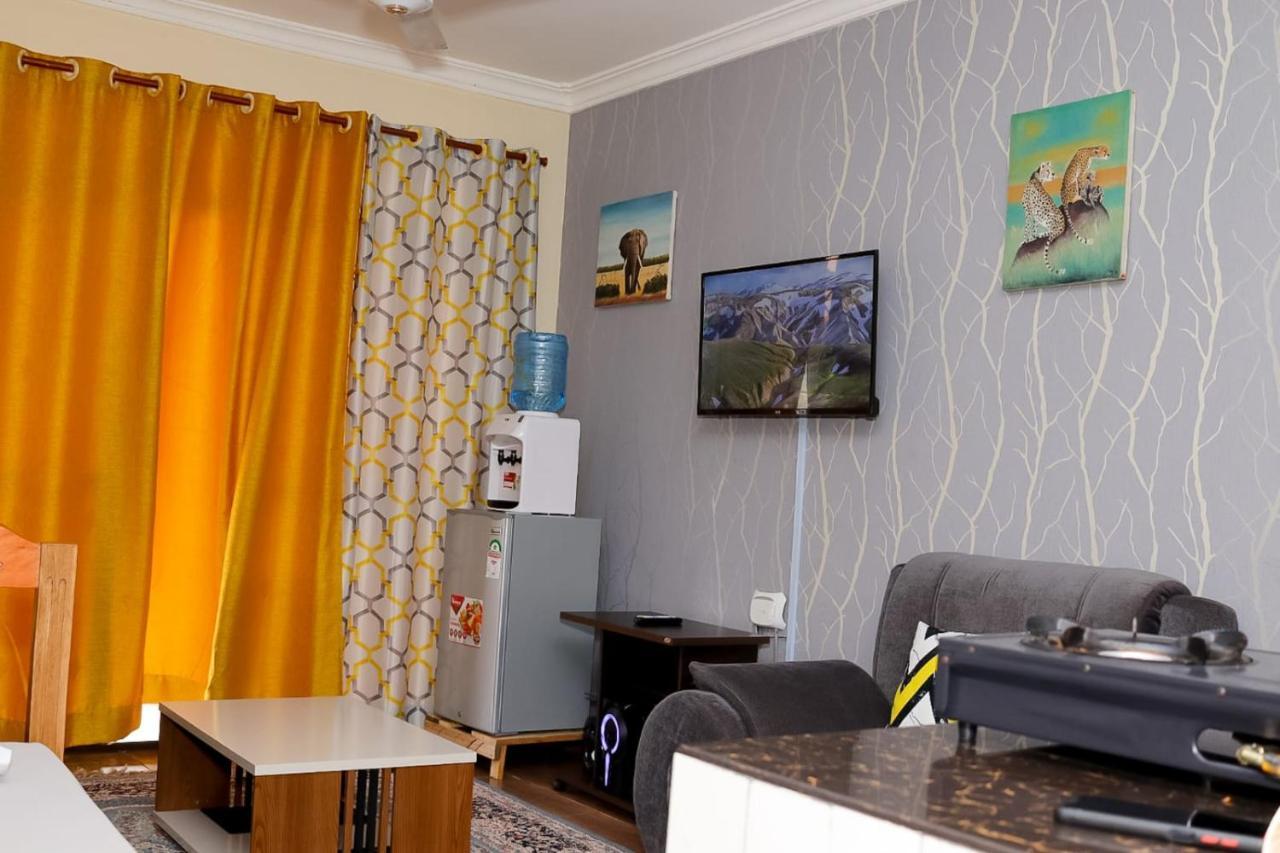 Lux Suites Bamburi Furnished Apartments Екстериор снимка