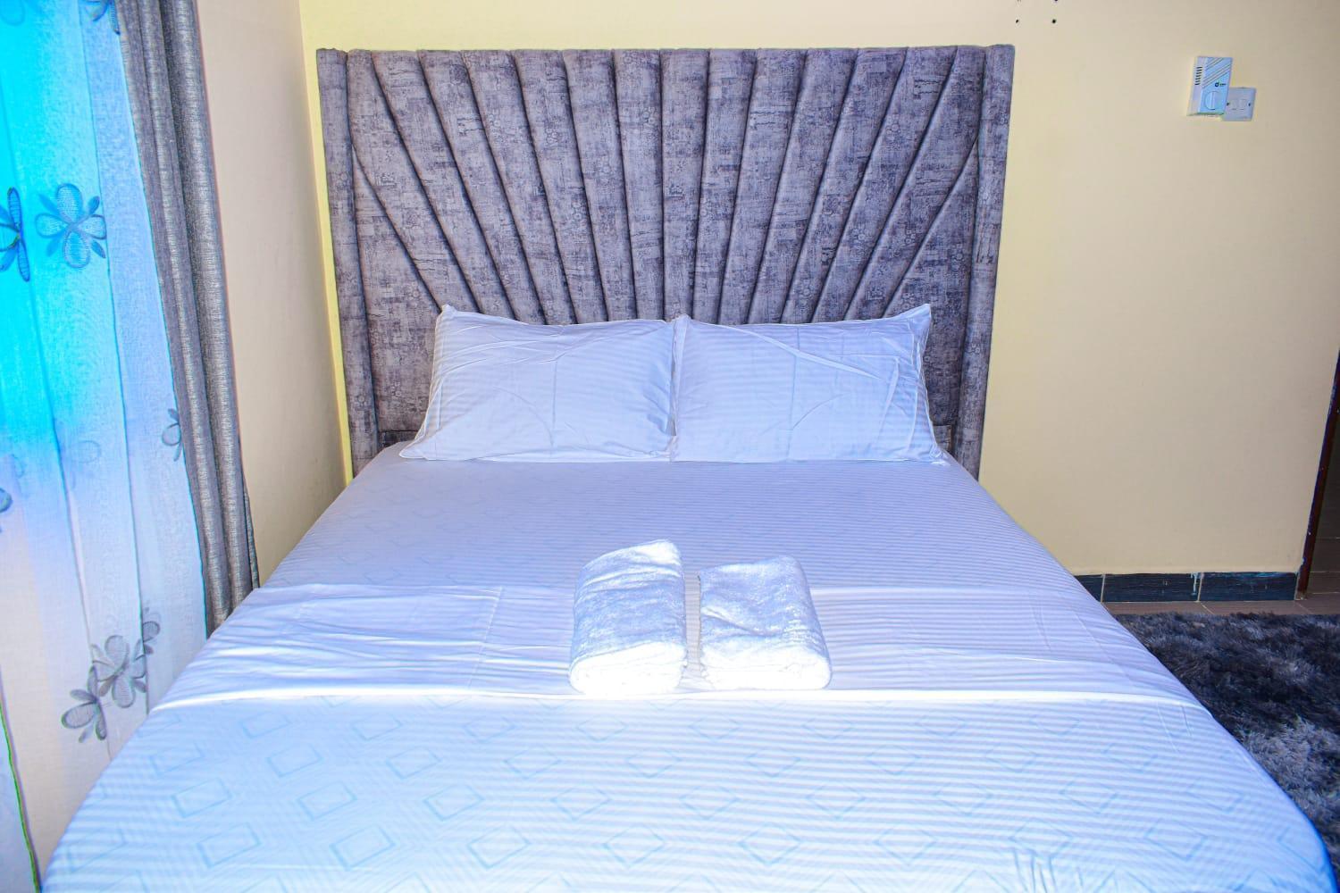 Lux Suites Bamburi Furnished Apartments Екстериор снимка
